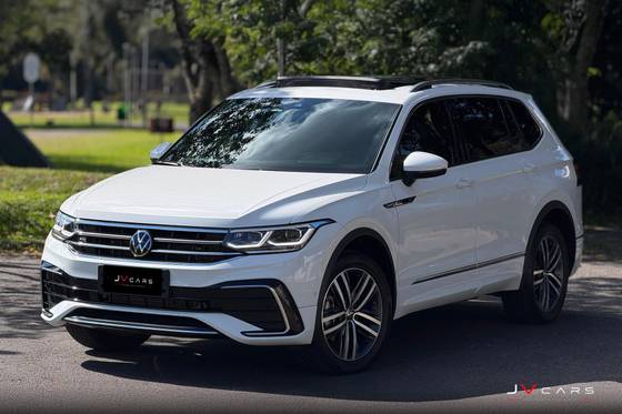 VOLKSWAGEN TIGUAN 2.0 300 TSI GASOLINA ALLSPACE R-LINE AUTOMÁTICO VOLKSWAGEN TIGUAN 2.0 300 TSI GASOLINA ALLSPACE R-LINE AUTOMÁTICO